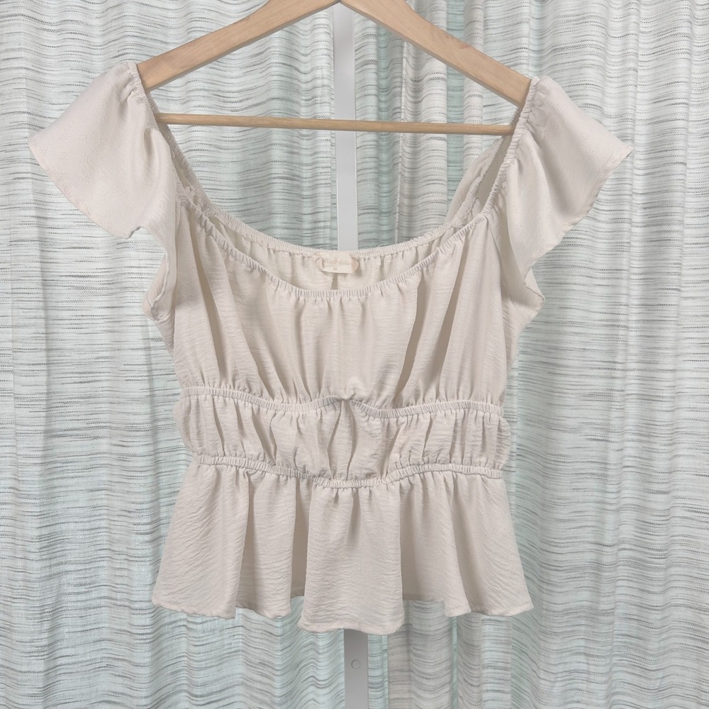 Altar'd State Peplum Top Cream Womens Size M Medium Flutter Sleeve Smocked EUC